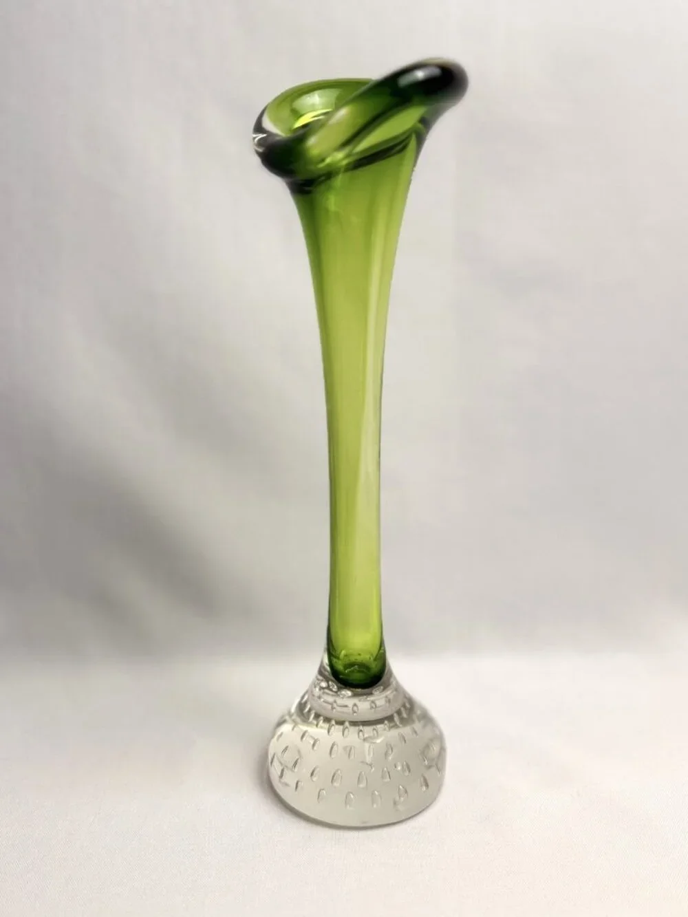 Swedish Hand-Blown Vintage Green Art Glass Bone Vase Aseda Glasbruk 10” H
